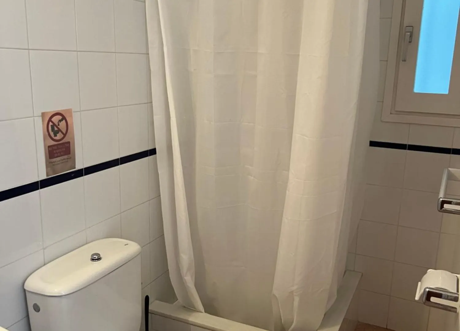 Hotel Hostal Sol I Sombra El Port De La Selva Spain