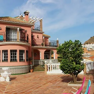 villa-malaga.es-andalucia.com/